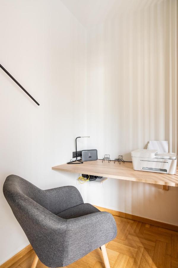 Athena Blue Lux Apartments 2Br 2Ba With City Skyline View, Near Kolonaki 아테네 외부 사진