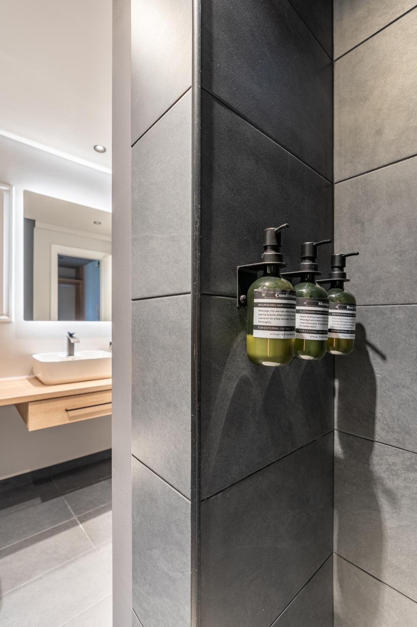 Athena Blue Lux Apartments 2Br 2Ba With City Skyline View, Near Kolonaki 아테네 외부 사진